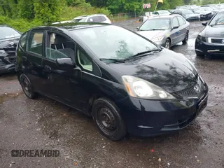 2012 Honda Fit с VIN JHMGE8H3XCC018844, выставлен на аукционе IAAI как лот 42335820 с пробегом 413 236 миль миль и . История ставок и продаж доступна на DreamBid. Изображение 1.