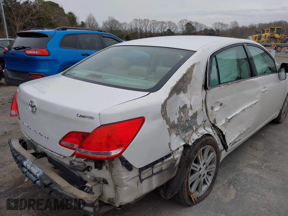 2005 Toyota Avalon XL with VIN 4T1BK36B75U030489, listed as a IAAI auction lot 41581025 with 244,205 mi miles and . Bid and sale history available at DreamBid. Image 6.
