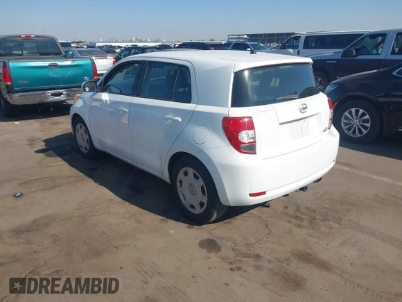 2008 Scion xD with VIN JTKKU10448J011989, listed as a IAAI auction lot 41471728 with 194,281 mi miles. Bid and sale history available at carsss.com. Image 3.