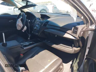 2013 Acura RDX with VIN 5J8TB3H31DL013837, listed as a IAAI auction lot 41808129 with 137,789 mi miles and . Bid and sale history available at carsss.com. Image 5.