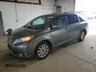 2011 Toyota Sienna XLE с VIN 5TDDK3DC5BS025803, выставлен на аукционе Copart как лот 53363705 с пробегом 215 507 миль миль и Списание • Salvage title. История ставок и продаж доступна на DreamBid. Изображение 1.