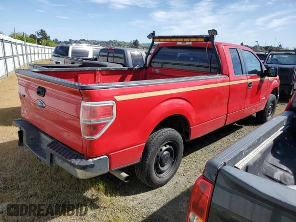 2014 Ford F-150 XL with VIN 1FTFX1CT1EKD40822, listed as a Copart auction lot 47235645 with 206,693 mi miles and Salvage Title. Bid and sale history available at carsss.com. Image 3.