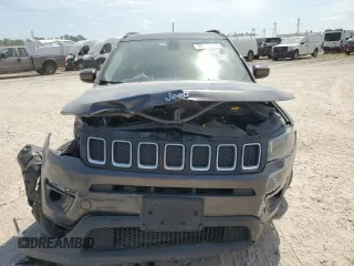 2021 Jeep Compass Latitude with VIN 3C4NJCBB0MT505824, listed as a Copart auction lot 53182825 with 124,628 mi miles and Salvage title. Bid and sale history available at DreamBid. Image 5.