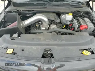 2020 Ram 1500 Limited z VIN 1C6SRFHT7LN286749, wystawiony jako Copart lot #71803995 z przebiegiem 38 853 mil mil oraz Czysty tytuł • Clean title. Historia ofert i sprzedaży dostępna na DreamBid. Obrazek 13.