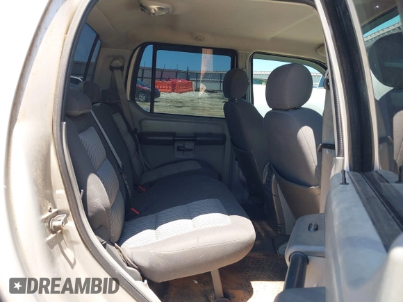2003 Ford Explorer Sport Trac XLS with VIN 1FMZU77E63UC56836, listed as a IAAI auction lot 42492107 with 220,714 mi miles and . Bid and sale history available at DreamBid. Image 8.