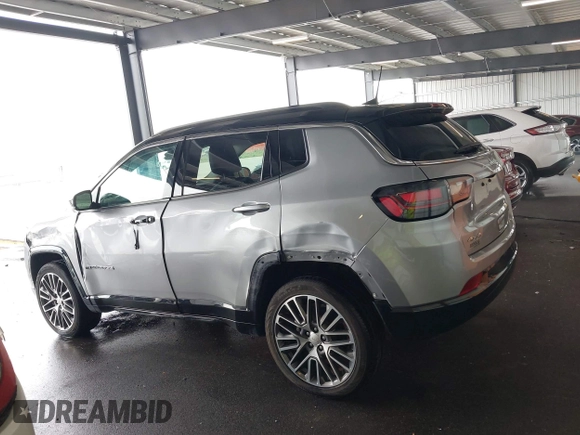2022 Jeep Compass Limited with VIN 3C4NJDCB0NT168545, listed as a IAAI auction lot 42086423 with 21,647 mi miles and . Bid and sale history available at DreamBid. Image 14.