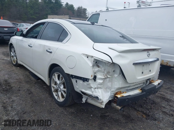 2014 Nissan Maxima S with VIN 1N4AA5AP5EC909115, listed as a IAAI auction lot 42016052 with 125,851 mi miles and . Bid and sale history available at DreamBid. Image 3.