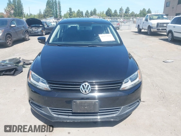 2013 Volkswagen Jetta SE with VIN 3VWDP7AJ7DM369161, listed as a IAAI auction lot 42277592 with 107,609 mi miles and . Bid and sale history available at DreamBid. Image 13.