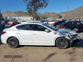 2021 Acura ILX w/Premium/A-SPEC Package with VIN 19UDE2F80MA002540, listed as a IAAI auction lot 41632288 with 61,884 mi miles. Bid and sale history available at carsss.com. Image 14.