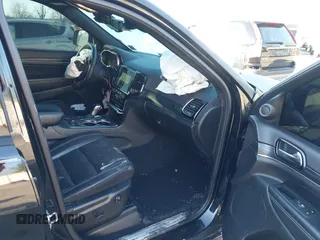 2021 Jeep Grand Cherokee Limited z VIN 1C4RJFBG8MC536748, wystawiony jako IAAI lot #41820268 z przebiegiem 49 882 mil mil oraz . Historia ofert i sprzedaży dostępna na DreamBid. Obrazek 5.