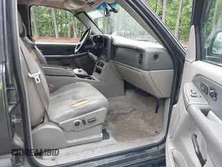 2003 Chevrolet Tahoe LS with VIN 1GNEK13Z73J126524, listed as a IAAI auction lot 42220202 with Not Provided miles and . Bid and sale history available at DreamBid. Image 5.