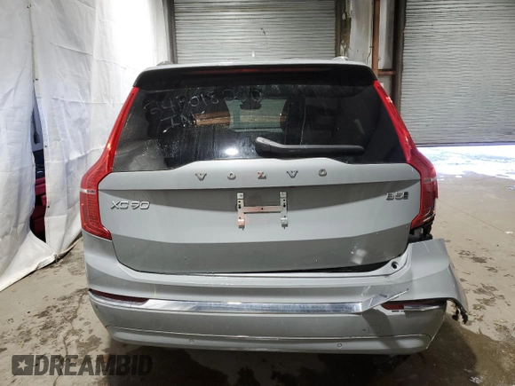 2024 Volvo XC90 Plus Bright Theme with VIN YV4L12PE5R1229821, listed as a Copart auction lot 89335575 with 9,156 mi miles and Clean Title. Bid and sale history available at DreamBid. Image 6.