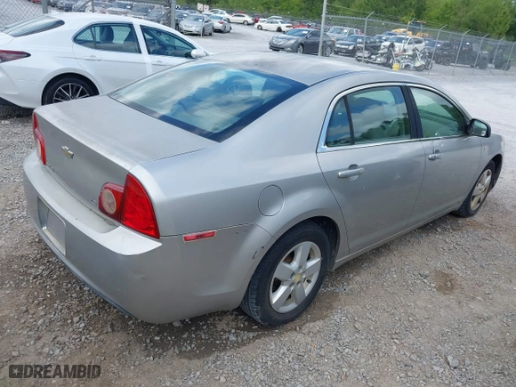2008 Chevrolet Malibu LS w/1LS with VIN 1G1ZG57B68F233499, listed as a IAAI auction lot 42027947 with 199,474 mi miles. Bid and sale history available at carsss.com. Image 4.