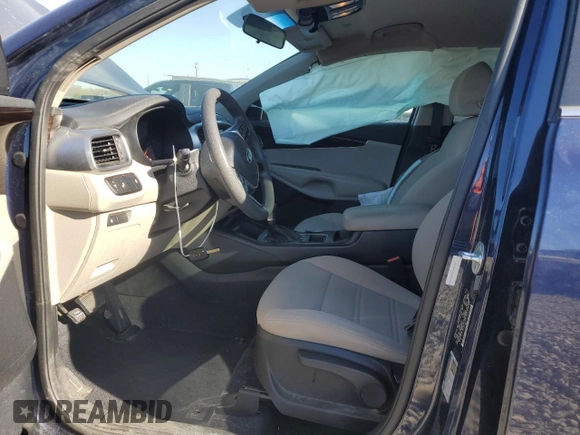 2019 Kia Sorento LX with VIN 5XYPG4A33KG501505, listed as a Copart auction lot 49812925 with 75,718 mi miles and Salvage Title. Bid and sale history available at DreamBid. Image 7.