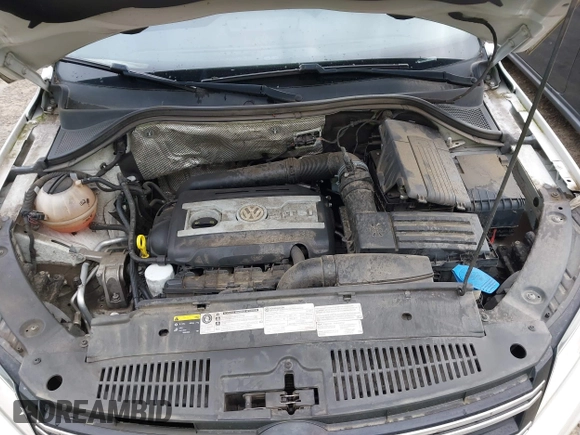 2017 Volkswagen Tiguan S with VIN WVGBV7AX5HK025695, listed as a IAAI auction lot 42071120 with 98,330 mi miles and . Bid and sale history available at DreamBid. Image 10.