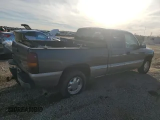 2000 GMC Sierra 1500 SL with VIN 2GTEC19V6Y1286471, listed as a Copart auction lot 37677754 with 289,027 mi miles and Non Repairable. Bid and sale history available at DreamBid. Image 3.