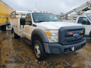 2016 Ford F-450 XL с VIN 1FDUF4GY4GEA05195, выставлен на аукционе Copart как лот 61210785 с пробегом 127 014 миль миль и Чистый • Clean title. История ставок и продаж доступна на DreamBid. Изображение 4.