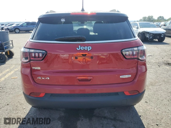 2019 Jeep Compass Altitude z VIN 3C4NJDBB0KT846787, wystawiony jako Copart lot #64287575 z przebiegiem 29 908 mil mil oraz Szkoda całkowita • Salvage title. Historia ofert i sprzedaży dostępna na DreamBid. Obrazek 6.