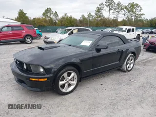 2007 Ford Mustang GT Deluxe with VIN 1ZVHT85H275363238, listed as a IAAI auction lot 41391726 with 203,700 mi miles and . Bid and sale history available at carsss.com. Image 2.