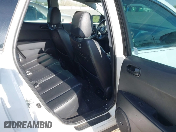 2009 Mazda CX-7 Sport with VIN JM3ER293390218961, listed as a IAAI auction lot 42030907 with 193,573 mi miles. Bid and sale history available at carsss.com. Image 8.