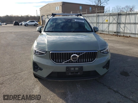 2023 Volvo XC40 Plus Bright Theme with VIN YV4L12UN6P2099852, listed as a Copart auction lot 86866294 with 13,540 mi miles and Salvage Title. Bid and sale history available at DreamBid. Image 5.