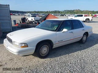 1996 Buick Park Avenue with VIN 1G4CW52K6TH603396, listed as a IAAI auction lot 41628299 with 94,321 mi miles. Bid and sale history available at carsss.com. Image 2.