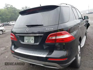 2015 Mercedes-Benz M 350 with VIN 4JGDA5HB1FA446304, listed as a IAAI auction lot 42610867 with 114,834 mi miles and . Bid and sale history available at DreamBid. Image 16.