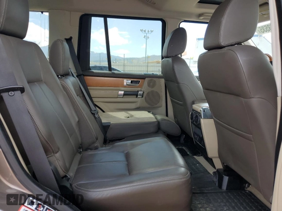 2015 Land Rover LR4 Lux with VIN SALAK2V64FA743067, listed as a Copart auction lot 56233535 with 98,959 mi miles and Salvage title. Bid and sale history available at DreamBid. Image 11.