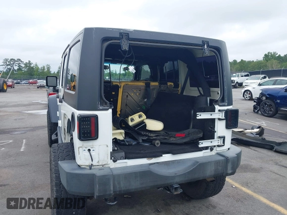 2018 Jeep Wrangler Unlimited Sport S with VIN 1C4BJWDG6JL818719, listed as a IAAI auction lot 42412991 with 58,399 mi miles and . Bid and sale history available at DreamBid. Image 6.