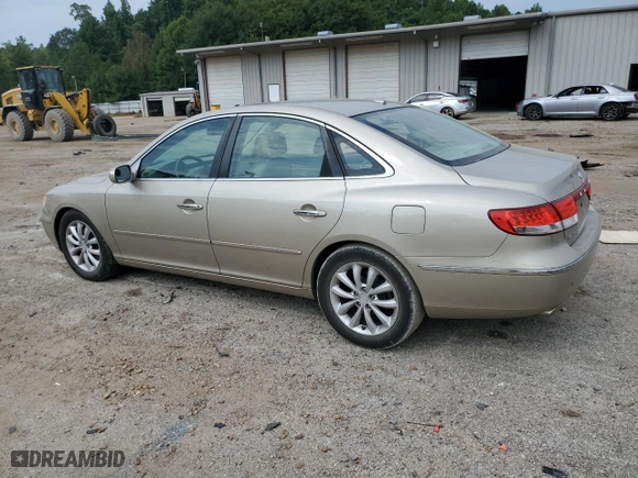 2008 Hyundai Azera Limited with VIN KMHFC46F68A321594, listed as a Copart auction lot 66978794 with 211,321 mi miles and Salvage Title. Bid and sale history available at carsss.com. Image 2.