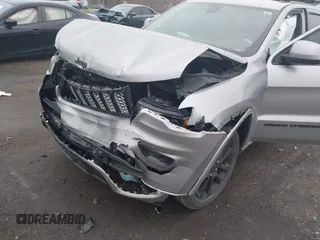 2017 Jeep Grand Cherokee Laredo with VIN 1C4RJFAG2HC927028, listed as a IAAI auction lot 41998255 with 109,569 mi miles and . Bid and sale history available at DreamBid. Image 6.