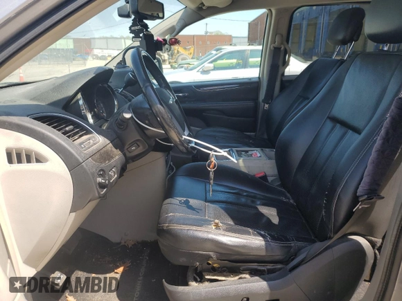 2013 Chrysler Town & Country Touring-L with VIN 2C4RC1CG5DR778058, listed as a Copart auction lot 54334565 with 279,137 mi miles and Clean Title. Bid and sale history available at carsss.com. Image 7.