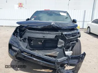 2022 Ford Explorer ST z VIN 1FM5K8GC1NGA40631, wystawiony jako IAAI lot #42009716 z przebiegiem 37 700 mil mil oraz . Historia ofert i sprzedaży dostępna na DreamBid. Obrazek 13.