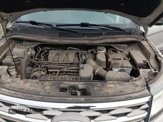 2018 Ford Explorer XLT with VIN 1FM5K8D80JGB81152, listed as a Copart auction lot 68553295 with 91,303 mi miles and Salvage title. Bid and sale history available at DreamBid. Image 13.