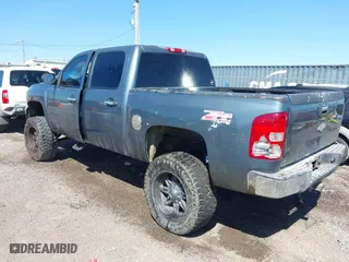 2007 Chevrolet Silverado 1500 LTZ with VIN 2GCEK13M071572981, listed as a IAAI auction lot 42054093 with 284,423 mi miles. Bid and sale history available at carsss.com. Image 3.