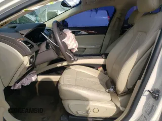 2013 Lincoln MKZ с VIN 3LN6L2G9XDR823778, выставлен на аукционе Copart как лот 57153255 с пробегом 140 184 миль миль и Списание • Salvage title. История ставок и продаж доступна на DreamBid. Изображение 7.