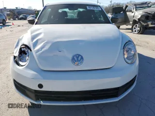 2014 Volkswagen Beetle Entry with VIN 3VWF17AT2EM646506, listed as a Copart auction lot 89149165 with 81,106 mi miles and Salvage title. Bid and sale history available at DreamBid. Image 5.