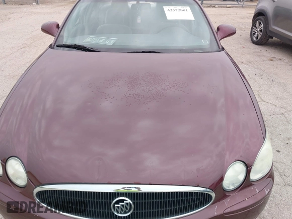 2007 Buick LaCrosse CX with VIN 2G4WC552971102934, listed as a IAAI auction lot 42372001 with 134,770 mi miles and . Bid and sale history available at DreamBid. Image 6.