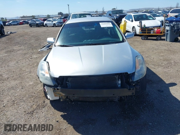 2009 Nissan Altima S with VIN 1N4AL21E39N477996, listed as a IAAI auction lot 41809042 with 147,644 mi miles and . Bid and sale history available at DreamBid. Image 13.
