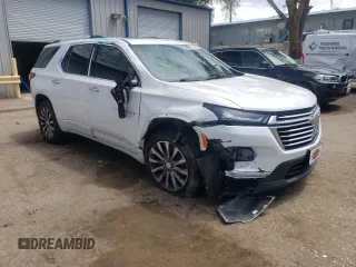 2022 Chevrolet Traverse Premier z VIN 1GNEVKKW3NJ124289, wystawiony jako Copart lot #56140475 z przebiegiem 71 798 mil mil oraz Szkoda całkowita • Salvage title. Historia ofert i sprzedaży dostępna na DreamBid. Obrazek 4.