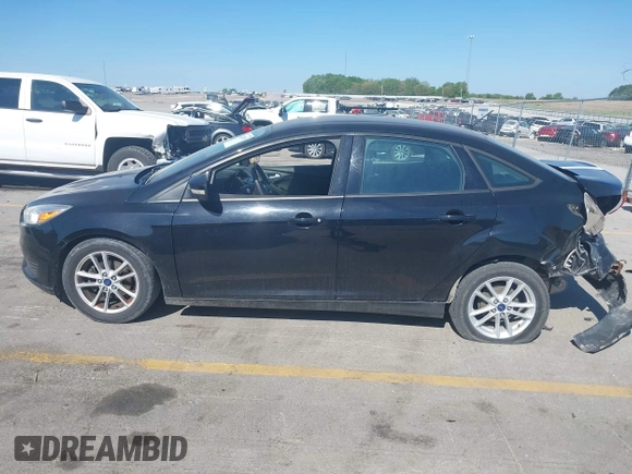 2017 Ford Focus SE с VIN 1FADP3F28HL216766, выставлен на аукционе IAAI как лот 42248523 с пробегом 134 622 миль миль и . История ставок и продаж доступна на DreamBid. Изображение 14.