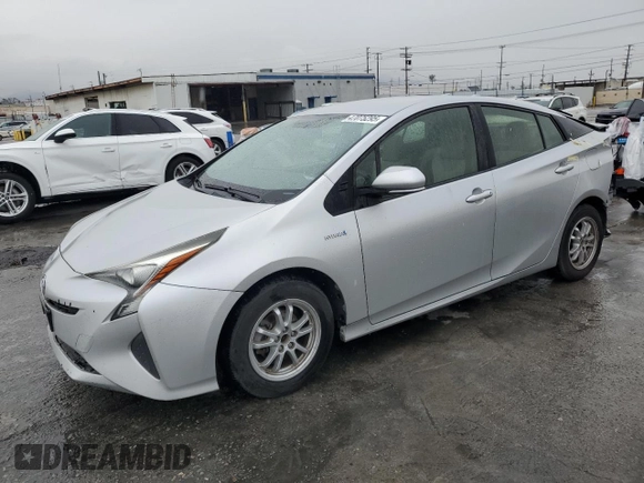 2016 Toyota Prius Two with VIN JTDKBRFU1G3011017, listed as a Copart auction lot 47075295 with 186,979 mi miles and Salvage Title. Bid and sale history available at carsss.com. Image 1.