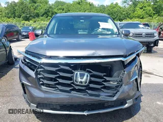 2025 Honda Pilot EX-L z VIN 5FNYG2H43SB010172, wystawiony jako IAAI lot #42262312 z przebiegiem 9 853 mil mil oraz . Historia ofert i sprzedaży dostępna na DreamBid. Obrazek 12.