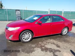 2012 Toyota Camry SE with VIN 4T1BK1FK2CU522980, listed as a IAAI auction lot 42048620 with 262,190 mi miles. Bid and sale history available at carsss.com. Image 14.