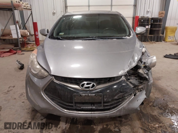 2013 Hyundai Elantra Coupe GS PZEV with VIN KMHDH6AE6DU000893, listed as a IAAI auction lot 41613994 with 94,388 mi miles. Bid and sale history available at carsss.com. Image 13.