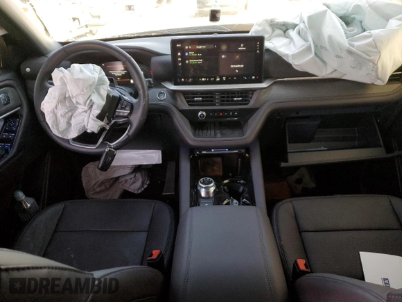 2025 Ford Explorer Platinum with VIN 1FMWK8HCXSGA82231, listed as a Copart auction lot 88560865 with 5,652 mi miles and Salvage title. Bid and sale history available at DreamBid. Image 8.