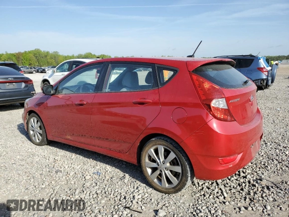 2013 Hyundai Accent SE with VIN KMHCU5AE0DU121047, listed as a Copart auction lot 52648035 with 42,655 mi miles and Salvage Title. Bid and sale history available at carsss.com. Image 2.