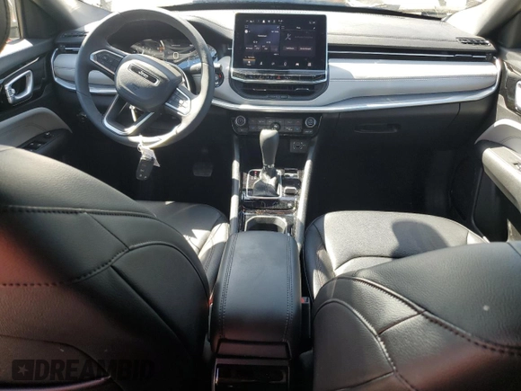 2024 Jeep Compass Limited z VIN 3C4NJDCN1RT151236, wystawiony jako Copart lot #56167405 z przebiegiem 6 458 mil mil oraz Szkoda całkowita • Salvage title. Historia ofert i sprzedaży dostępna na DreamBid. Obrazek 8.