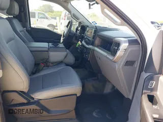 2022 Ford F-150 XL with VIN 1FTFX1E55NKD43897, listed as a IAAI auction lot 42512714 with 55,078 mi miles and . Bid and sale history available at DreamBid. Image 5.