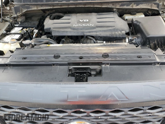 2017 Nissan Titan SV z VIN 1N6AA1EJ3HN575519, wystawiony jako Copart lot #59266955 z przebiegiem 189 743 mil mil oraz Czysty tytuł • Clean title. Historia ofert i sprzedaży dostępna na DreamBid. Obrazek 11.